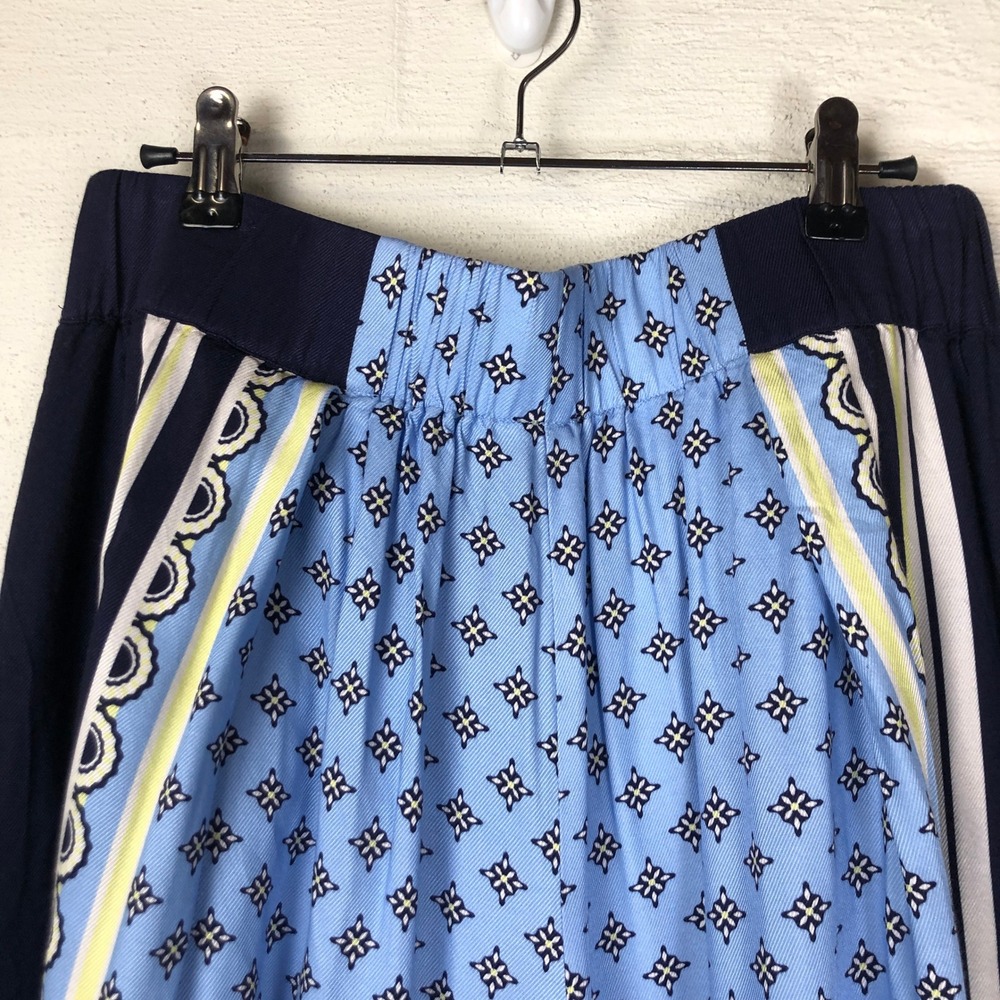 Maeve Light Blue & Navy Wide-Leg Printed Culottes - Picture 6 of 16